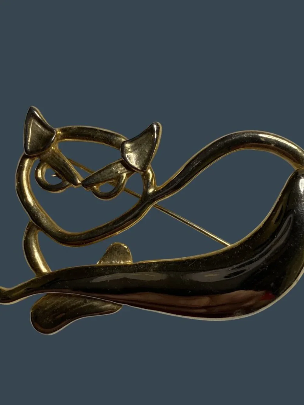 Vintage Large Cat Brooch Open Gold Tone Metalwork Kitty Lovers Pin